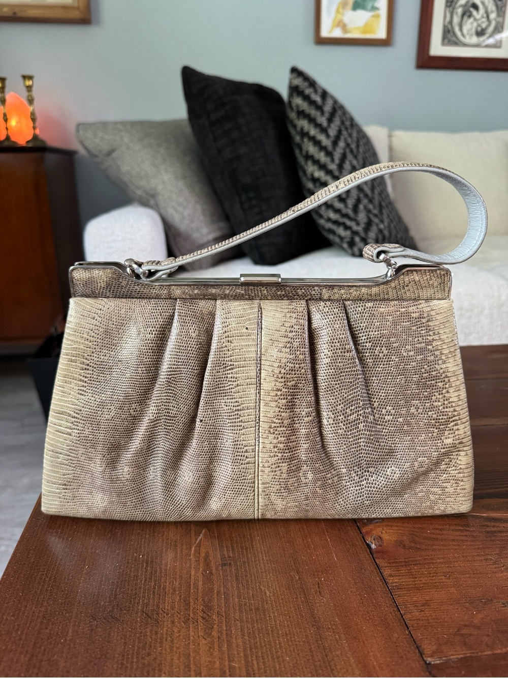 Vintage real snake skin metal frame-top hand bag